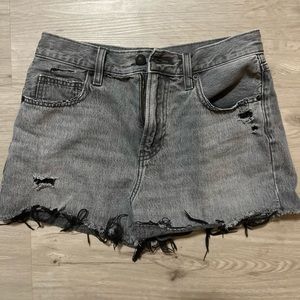Uniqlo shorts